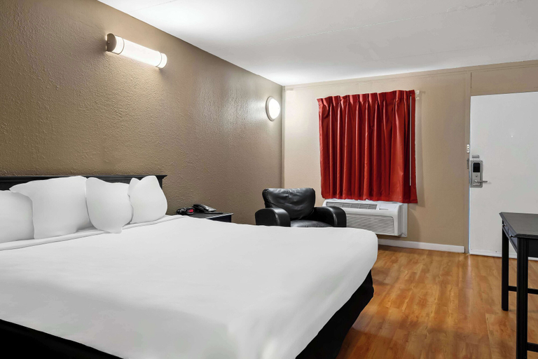 Bedroom 4, Americas Best Value Inn Danville, Vermilion