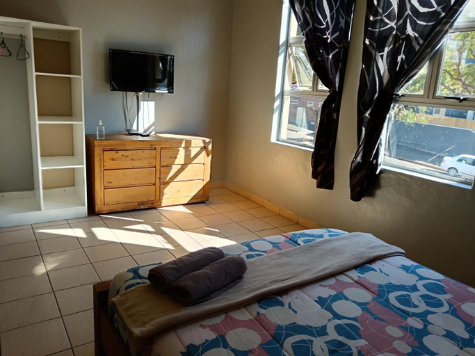 Others 2, Mabhida Guesthouse, eThekwini