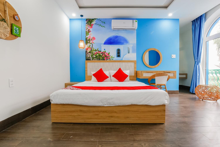Bedroom 8
