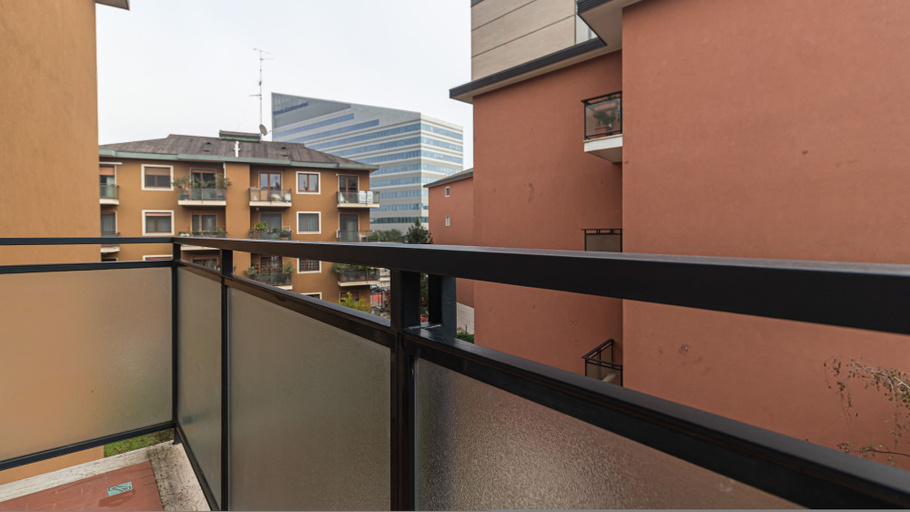 Others 5, Italianway Comfort - Serra 16, Milano