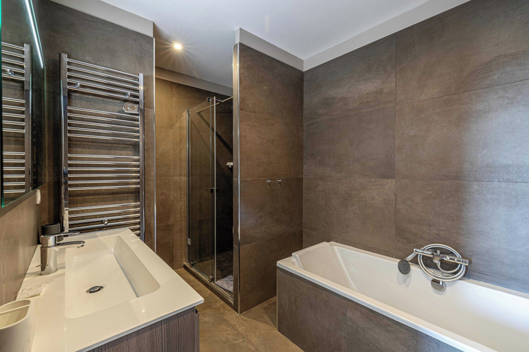 Bathroom 5, Splendid Apartment, Sea View, Parking - Croisette, Alpes-Maritimes