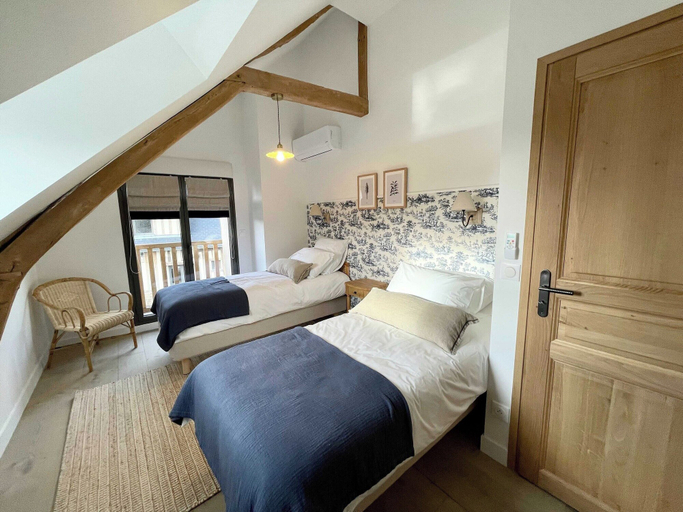 Room 4, Maison Castel - A Haven of Peace Near Deauville, Calvados