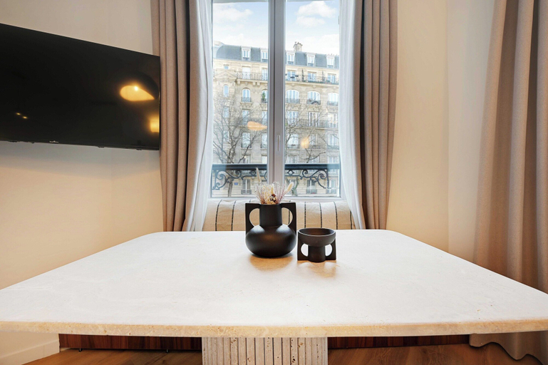Interior 4, Elegant Apartment - 1br/4p - Sacre-coeur, Paris