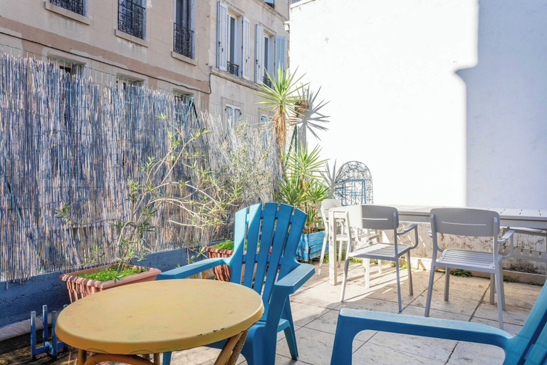 Dining 4, 1 Bedroom Apartment in La Plaine, Bouches-du-Rhône