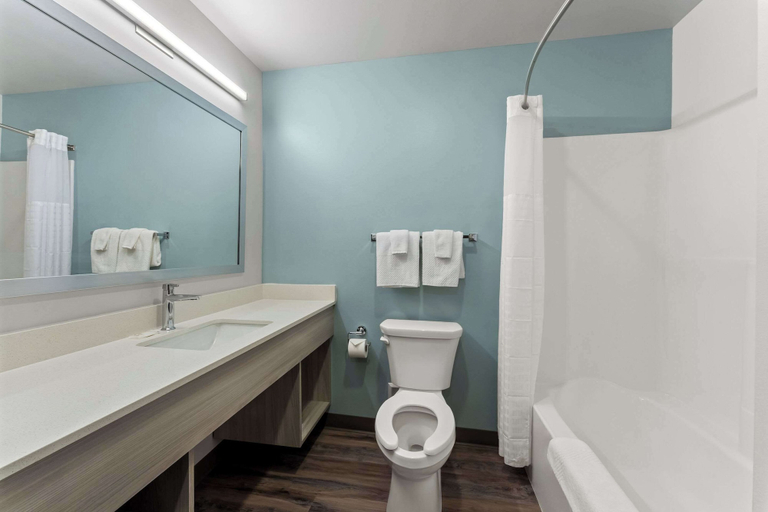 Bathroom 4, Woodspring Suites Easton Nazareth, Northampton
