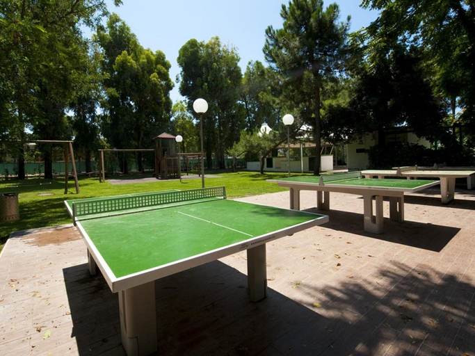 Others 5, Pine-shaded Getaway w/ Pool, Caserta