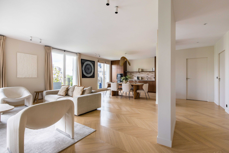 Living area 5, Elegant Apartment - 3b/6p - Chaillot, Paris