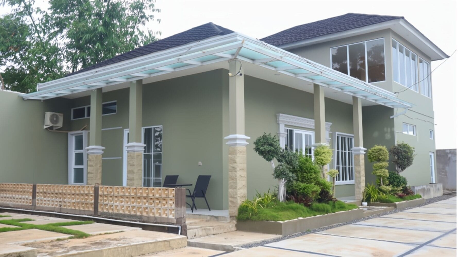 DeBali Villa Countryside by Simply Homy, Garut