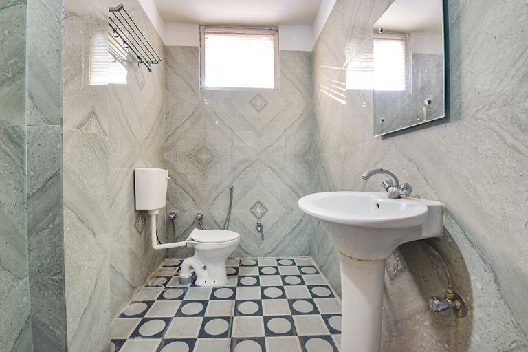 Bathroom 4, Fabhotel Prem Bihari, Hardwar