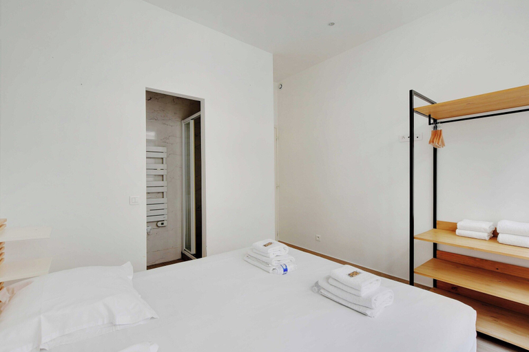 Room 3, Refreshing Apartment - 2br/6p - Bastille, Paris