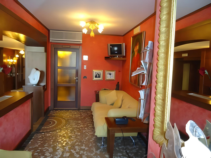 Public Area 3, Hotel Santa Lucia, Campobasso