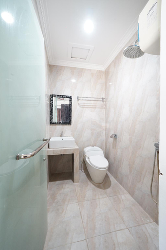 Bathroom 4