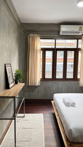 Bedroom 2, Kith & Kin Hostel, Khlong San