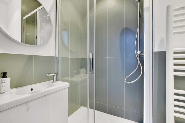 Others 3, Magnificent Apartment - 2br/6p - Beaugrenelle, Paris