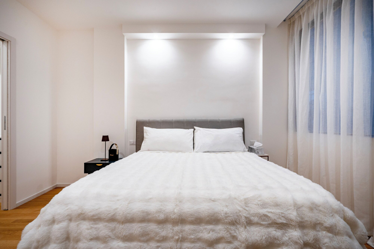 Bedroom 2, Luxury Apartment in Bari Center, Bari