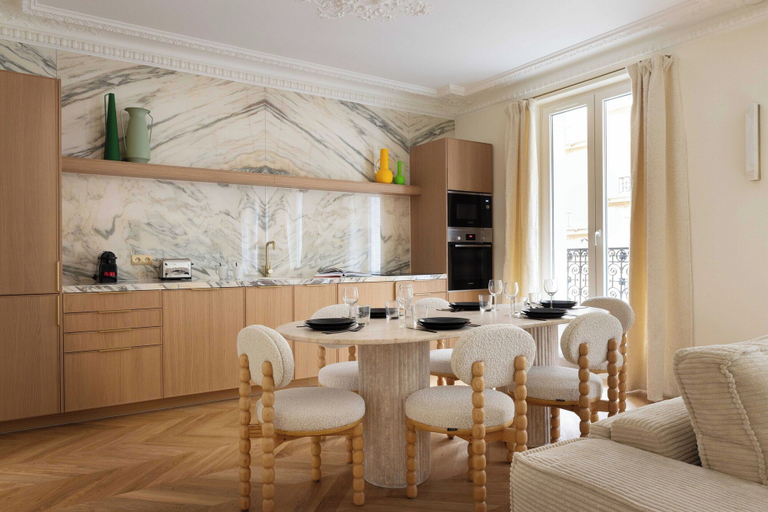 Dining 2, Sumptuous Flat for 6 People - Etoile, Paris