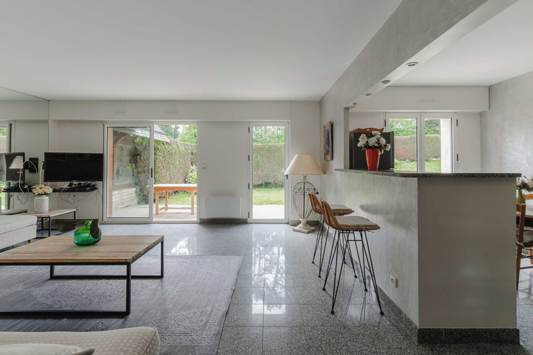 Living area 5, Luxury Haven With Tennis and Large Garden, Calvados