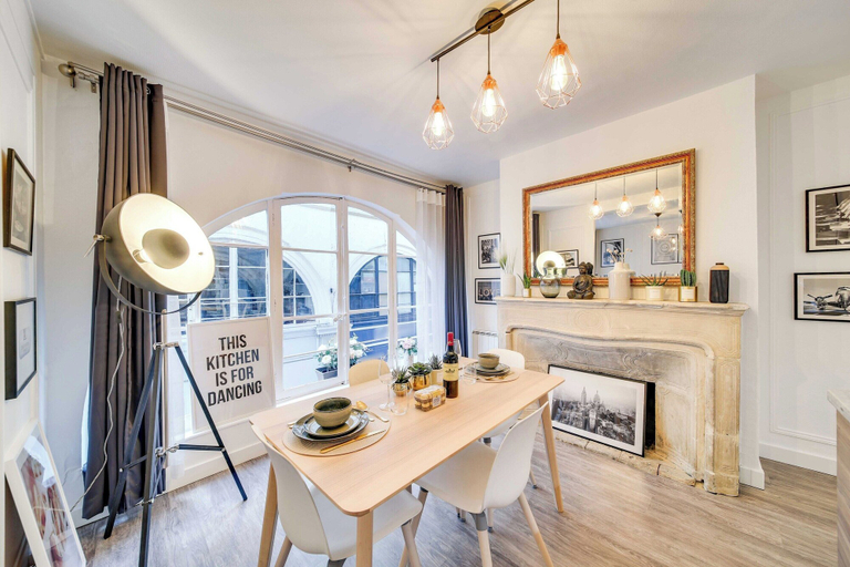 Others 3, Amazing Historical Parisien Apartment Next TO Louvre Area ! - 1, Paris
