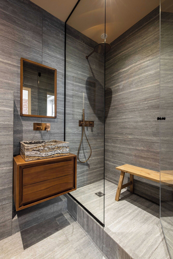 Bathroom 4, Magnificent Appt - 3bd/8p - Coeur du Marais, Paris