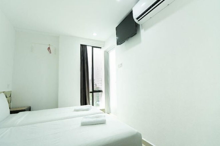 Bedroom 21