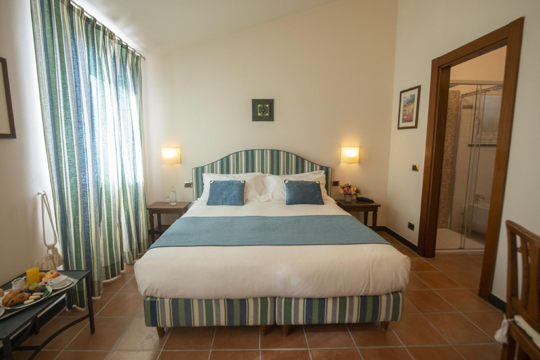 Bedroom 12