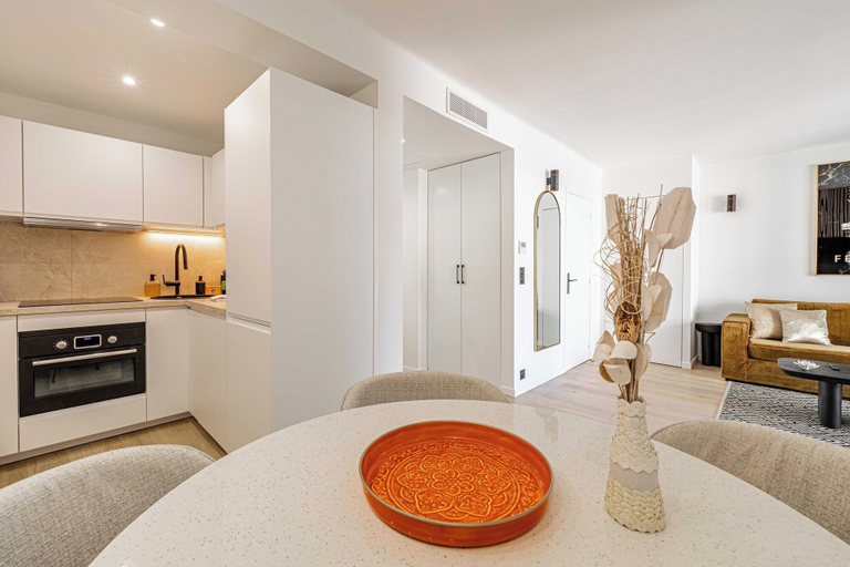 Private kitchen 5, Harmonie With Private Terrace - Near Croisette, Alpes-Maritimes