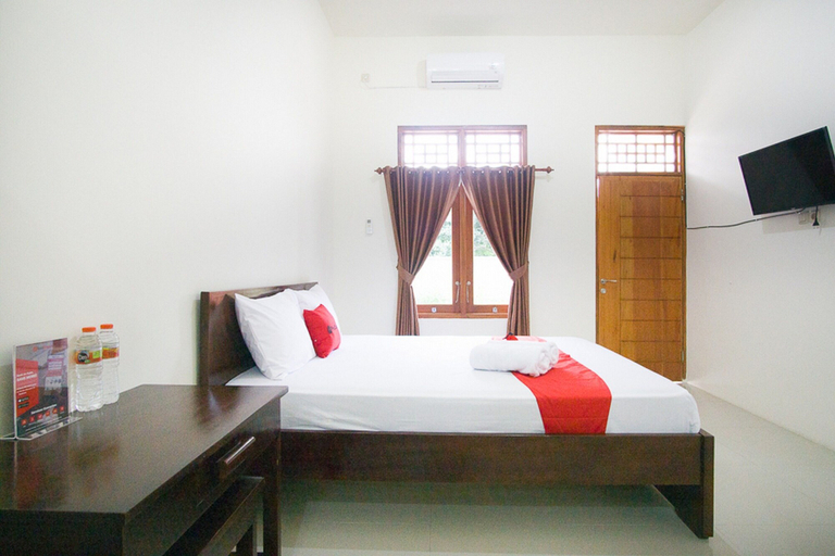 Bedroom 3, RedDoorz @ BaleEja Syariah Senggigi, Lombok