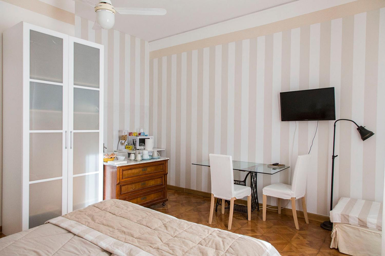 Others 3, B&B Al Parco, Trieste