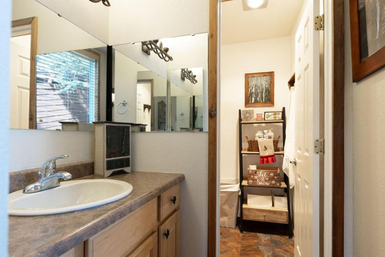 Bathroom, The Aspens Unit - #10A -, Iron