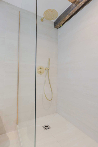 Bathroom 5, Spacious Apartment - 4br/15p - Sentier/grand Rex, Paris