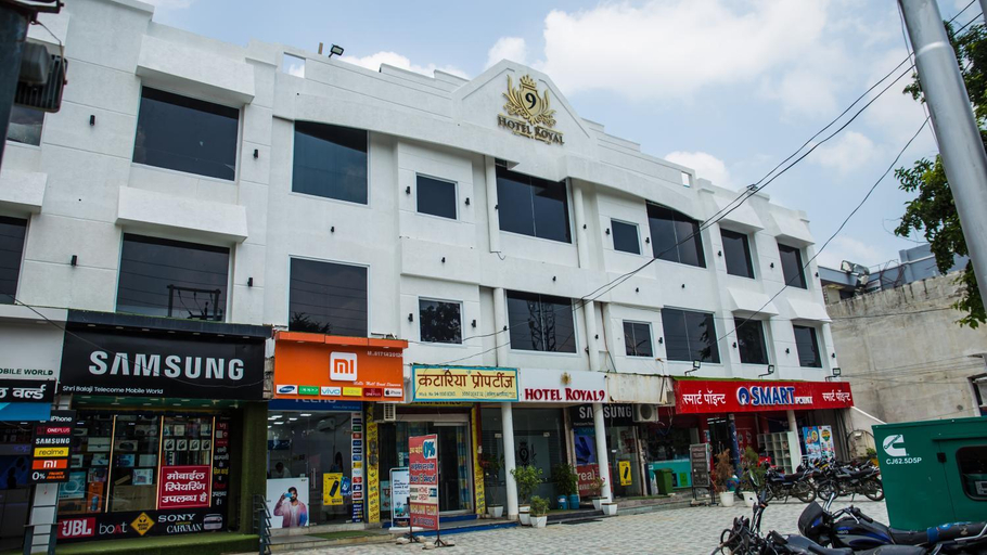 Exterior & Views 2, Royal 9 Hotel And Banquet, Meerut
