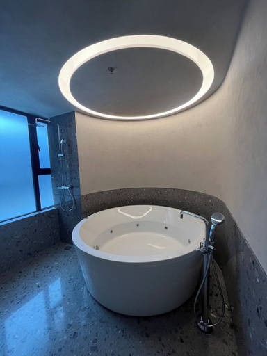 Bathroom 3, Somerset Fengdong Xi'an, Xianyang