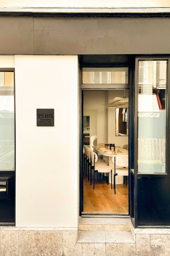 Exterior & Views 2, Luxury House With AC - 6bd/12p - Batignolles, Paris