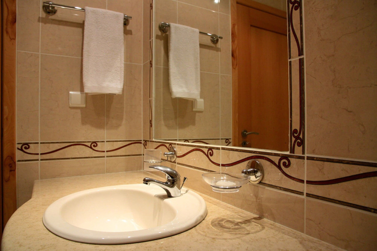 Room 4, 41, Portimão