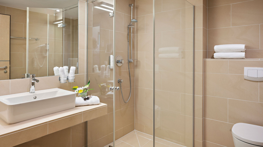 Bathroom 4, Hotel Diehlberg – Tagungs- & Wellnesshotel, Olpe