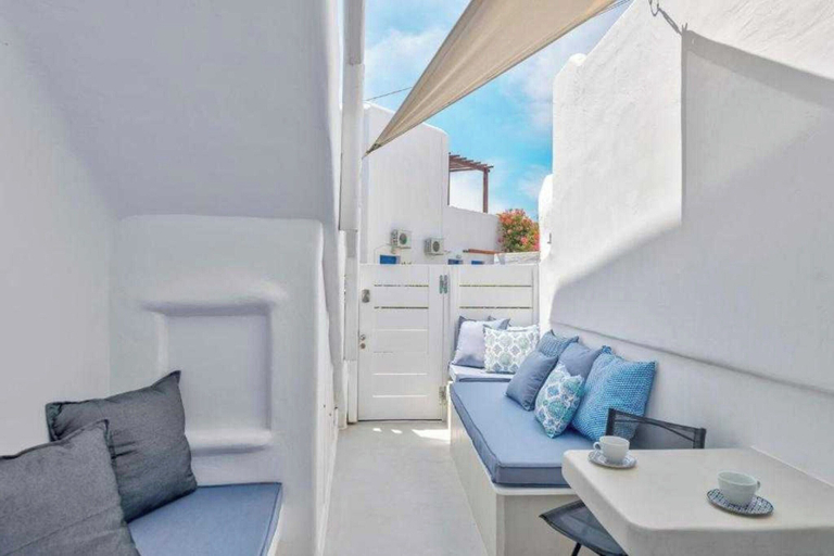 Living area 2, Luxury Air-conditioned Flat - 1bd/2p - Mykonos, South Aegean