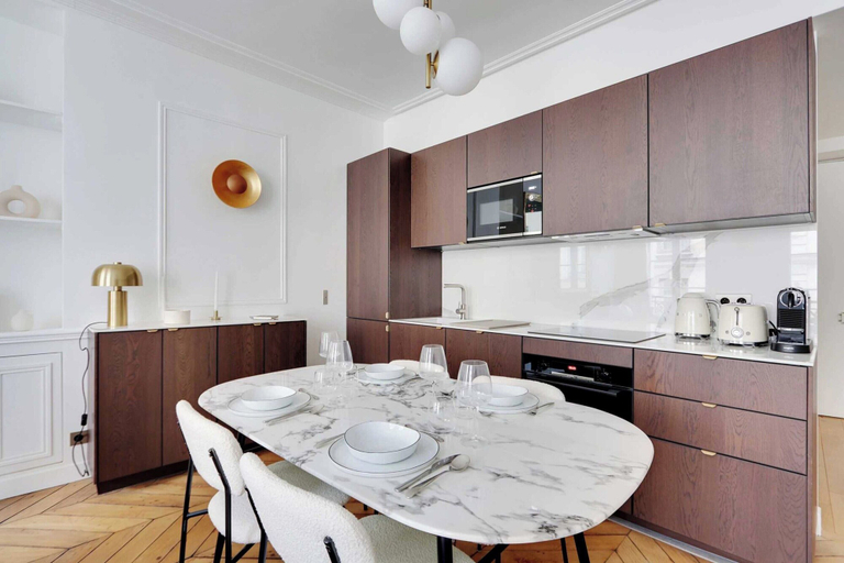 Private kitchen 5, Chic Apartment - 2br/4p - Odeon, Paris