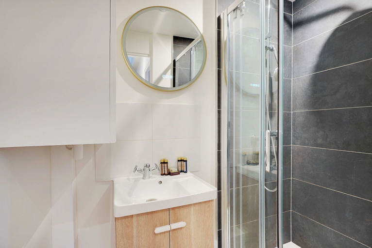 Bathroom, Beautiful Apartment - 6P-Auteuil Saint Cloud, Paris