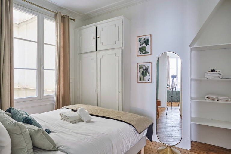 Room 3, Sublim Apartment Beaubourg/le Marais, Paris