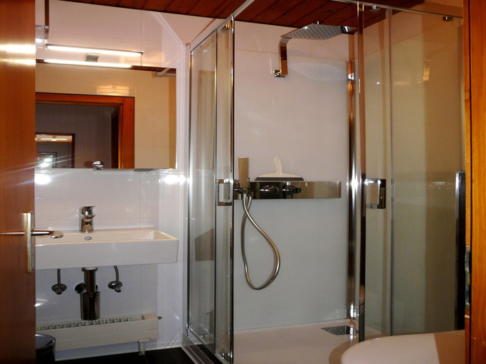Bathroom 4, Apartment for Relaxed Vacation, Sion