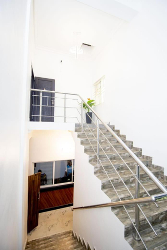 Others 2, LINKS Bed and Breakfast, Obafemi-Owode