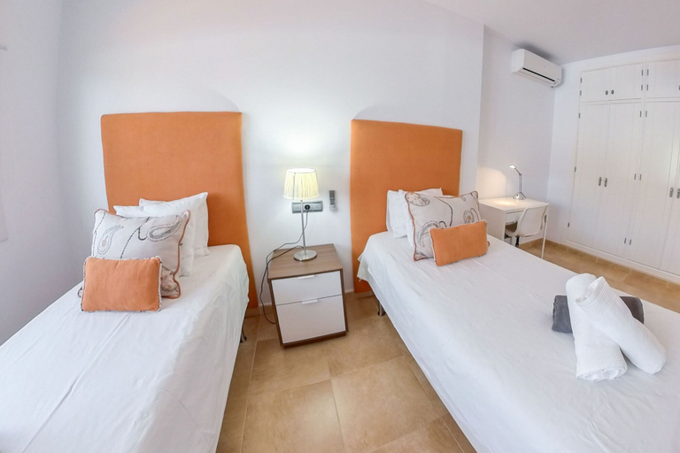 Room 3, Los Nisperos de Paco, Málaga