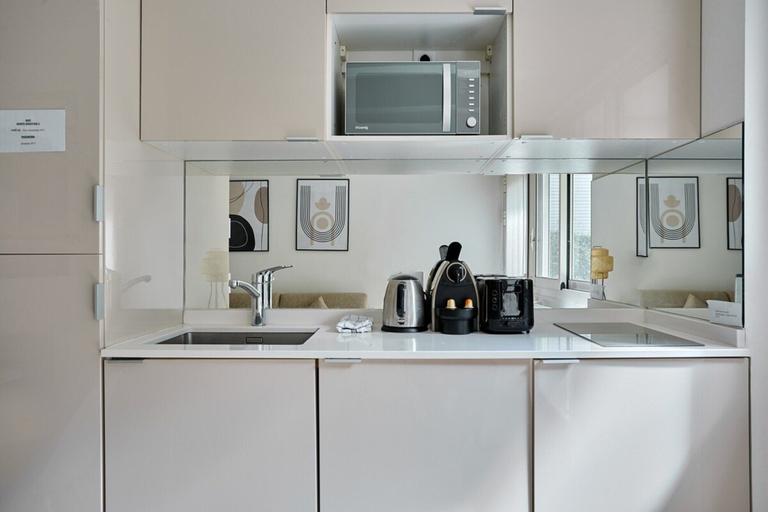 Private kitchen 4, Cozy and New Flat Le Marais/ Place des Vosges, Paris