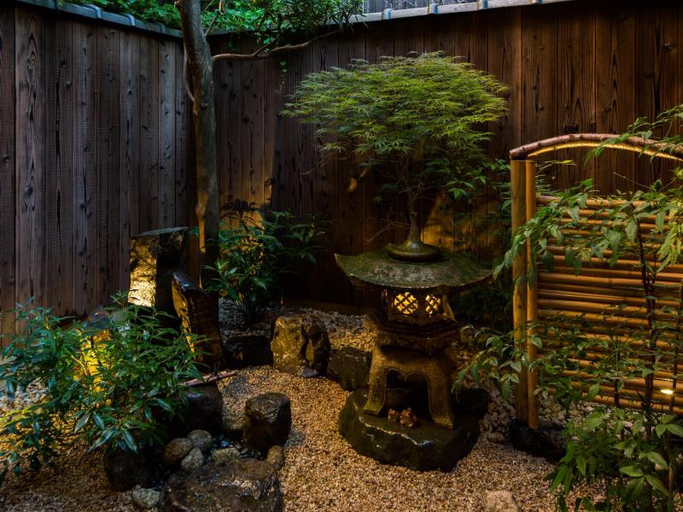 Others 3, Kyoisuke Mukadeyacho, Kyoto