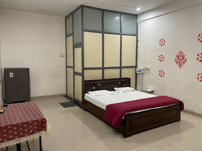 Bedroom 4, Lord Buddha Guest House, Gorakhpur