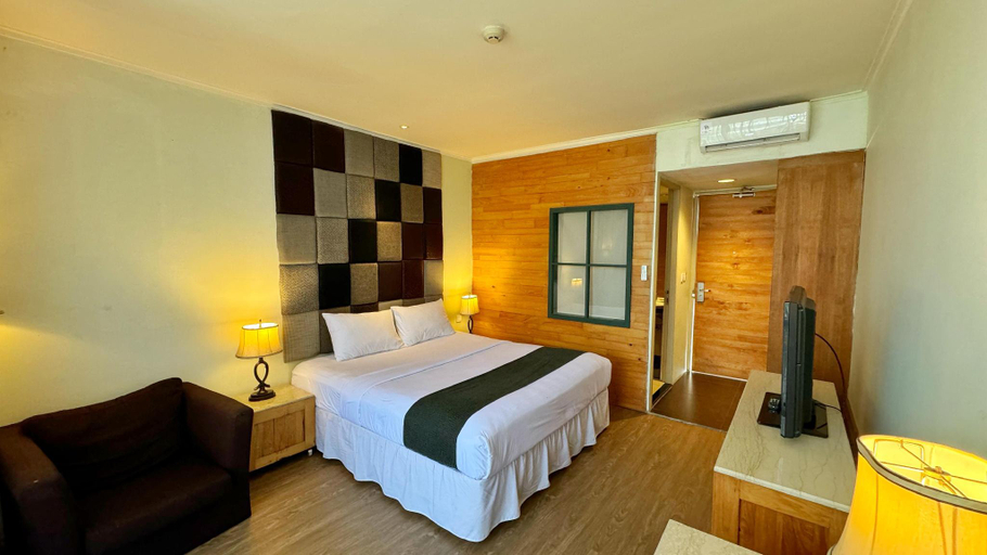 Bedroom 6
