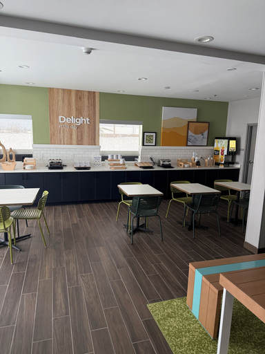 Food & Drinks 5, Spark By Hilton Hershey Near The Park, Dauphin