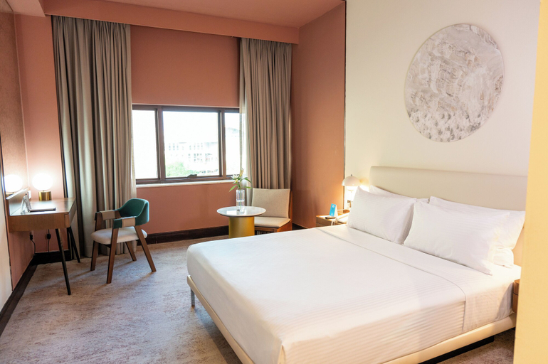 Bedroom 4, Majestic Cove Hotel, Dubai