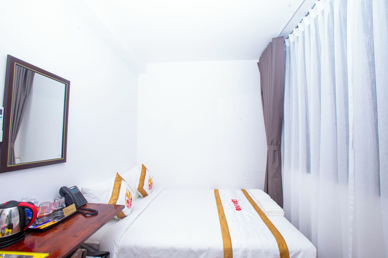 Bedroom 1, The Rice Hotel & Tour - 191 Bui Vien, District 1