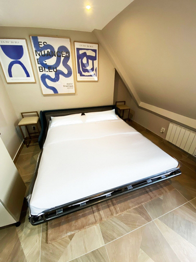 Bedroom 3, Charming Studio Center of Paris Le Marais, Paris